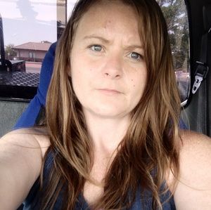 Meet your Posher, Cassandra